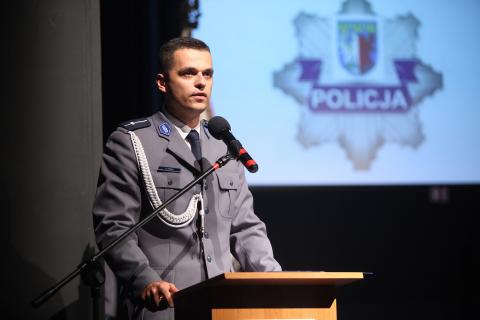 Wręczenie nominacji podczas święta policji Życie Pabianic