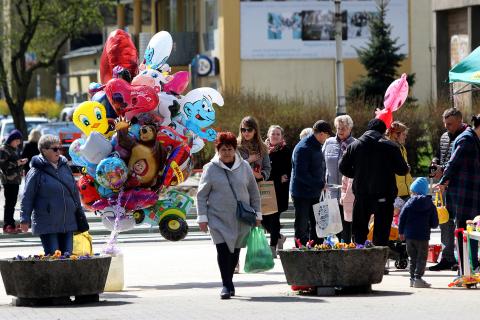 Wielkanoc: pabianiczanie ruszyli ze święconkami Życie Pabianic