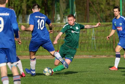 Sebastian Dresler mógł wyrównać na 2:2 w meczu Włókniarz Pabianice - GKS Ksawerów Życie Pabianic