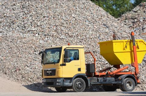 Recykling gruzu budowlanego, zyciepabianic.pl