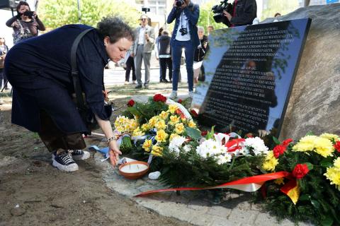 Żonkile ku pamięci. Mija 80 lat od wybuchu powstania w getcie warszawskim. Byli w nim również pabianiczanie