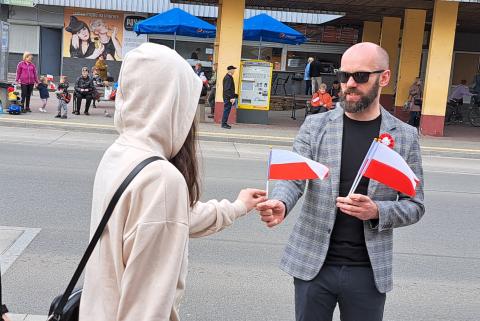 2 maja Dniem Flagi Rzeczypospolitej Polskiej