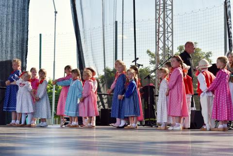 Etnoparada w Bychlewie Życie Pabianic