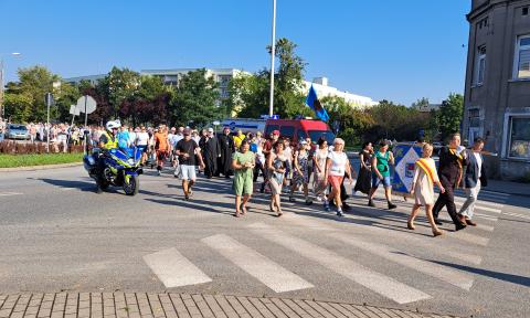 Piesza pielgrzymka wyruszyła na Jasną Górę Życie Pabianic