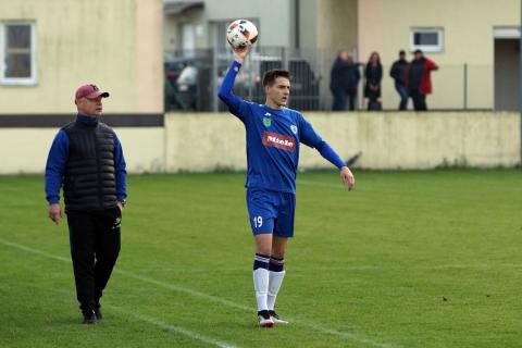 Piotr Szynka strzelił dla GKS Ksawerów już sześć goli w tym sezonie Życie Pabianic