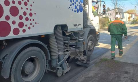 Miasto walczy z narastającym problemem podrzucania śmieci do publicznych koszy Życie Pabianic