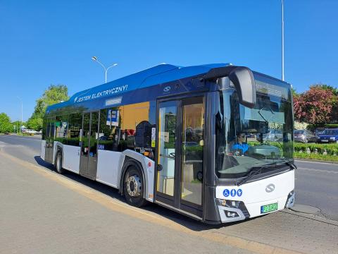 Nowy elektryczny autobus wyjechał na trasę  w MZK Pabianice