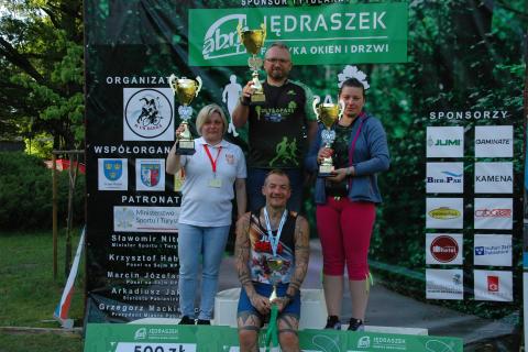 Pabianiczanki na podium 48-godzinnego biegu Życie Pabianic