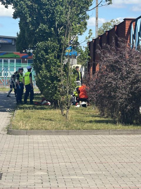 Nie żyje motocyklista. Uderzył w mur 