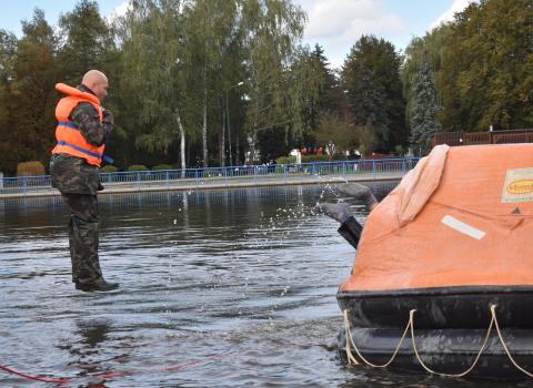 szkolenie z ratownictwa morskiego