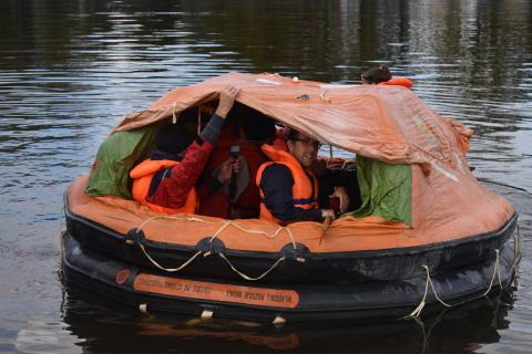 szkolenie z ratownictwa morskiego