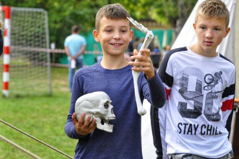 Piknik średniowieczny w "czternastce"