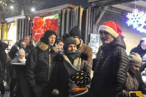 Parada i Jarmark Świąteczny