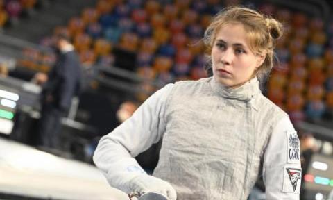 Wychowanka Zjednoczonych Pabianice, Julia Walczyk-Klimaszyk odpadła w 1/8 finału turnieju florecistek Igrzysk Olimpijskich w Paryżu Życie Pabianic