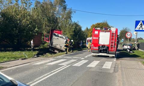 Osobówka zderzyła się z ciężarówką Życie Pabianic