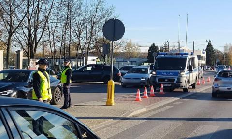 Policja pabianicka podsumowała akcję Znicz. Dwie nastolatki ranne w wypadkach Życie Pabianic 