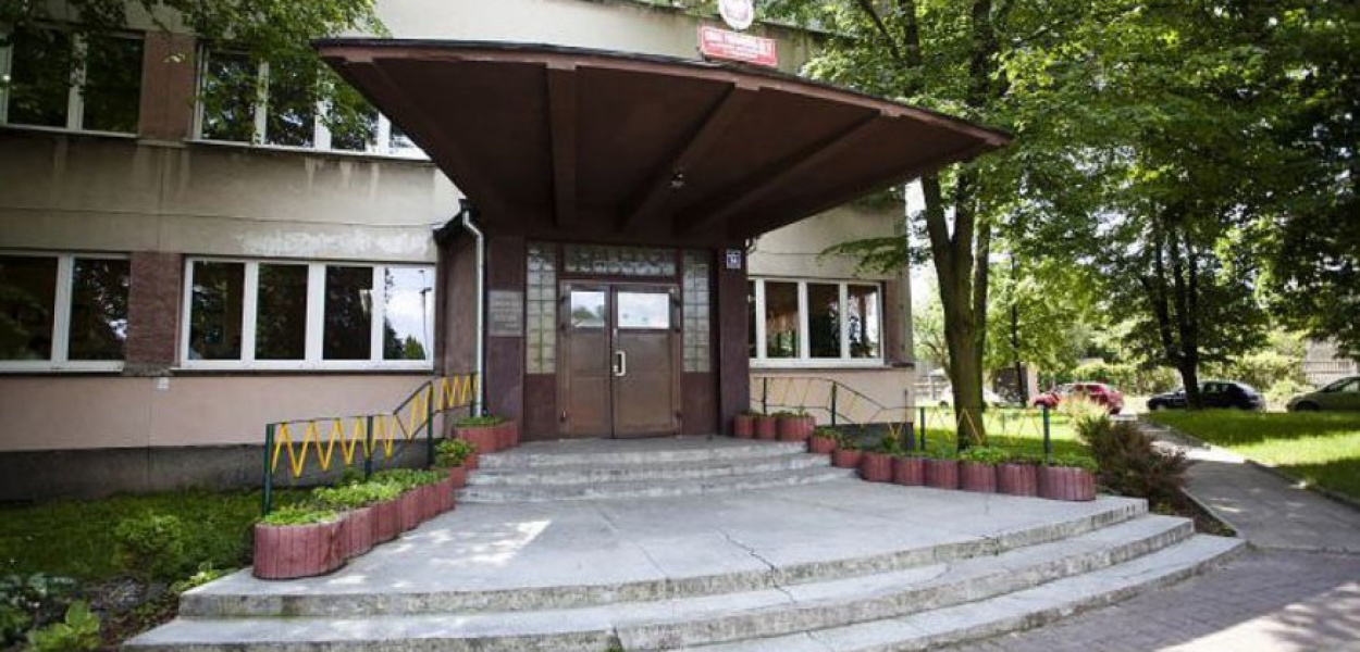 Dyrektorka SP 13 znów pracuje