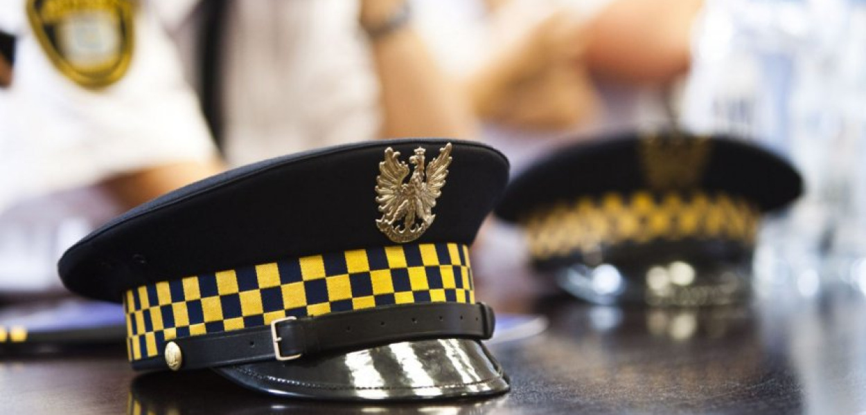 Gdy sąsiad fika, wzywamy strażnika