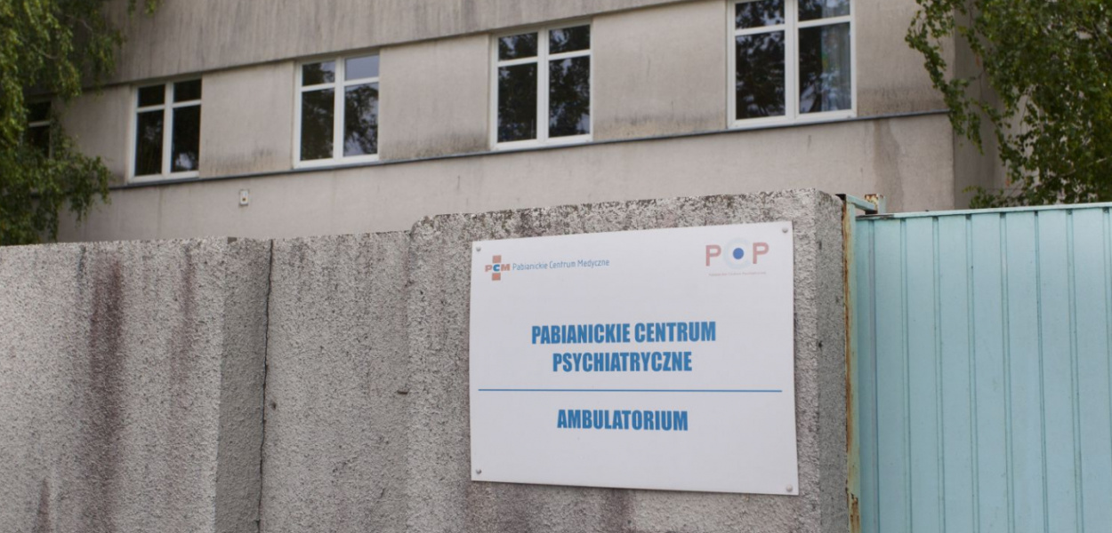 "Nie jest winą NFZ, że PCM nie potrafiło przygotować oferty"