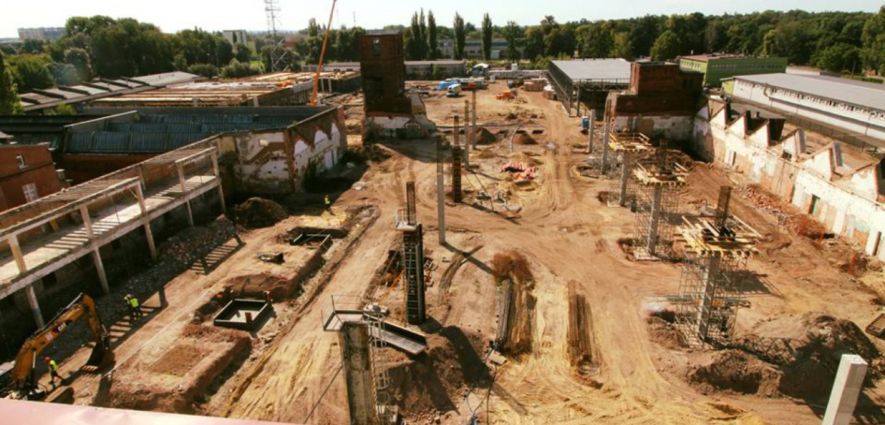 Centrum handlowo-rozrywkowe Tkalnia