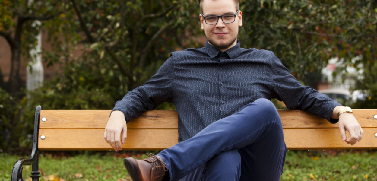 Kto powiedział, że trzeba mieć maturę, by napisać książkę?