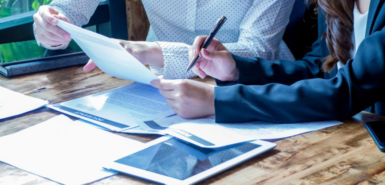  Nagła śmierć w rodzinie - za co opłacić pogrzeb? Pożyczki za darmo…