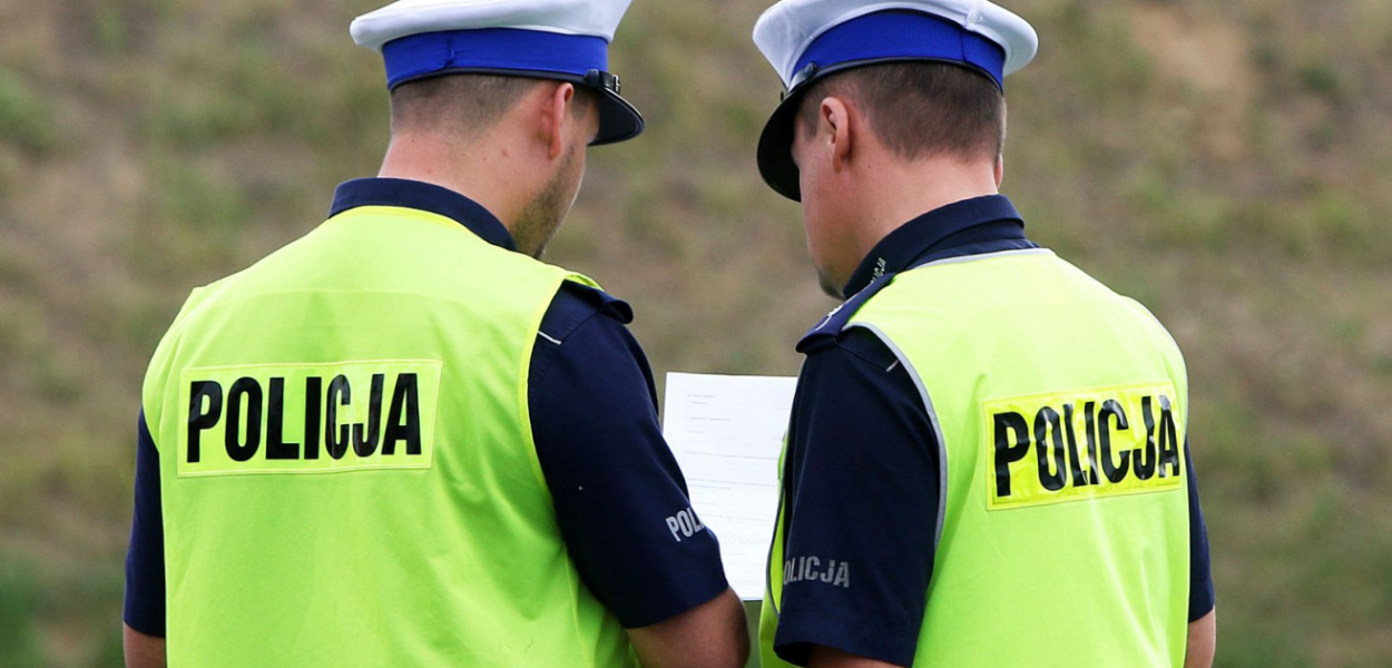  Posypały się mandaty. Za wyprzedzanie na pasach, jazdę po chodniku,