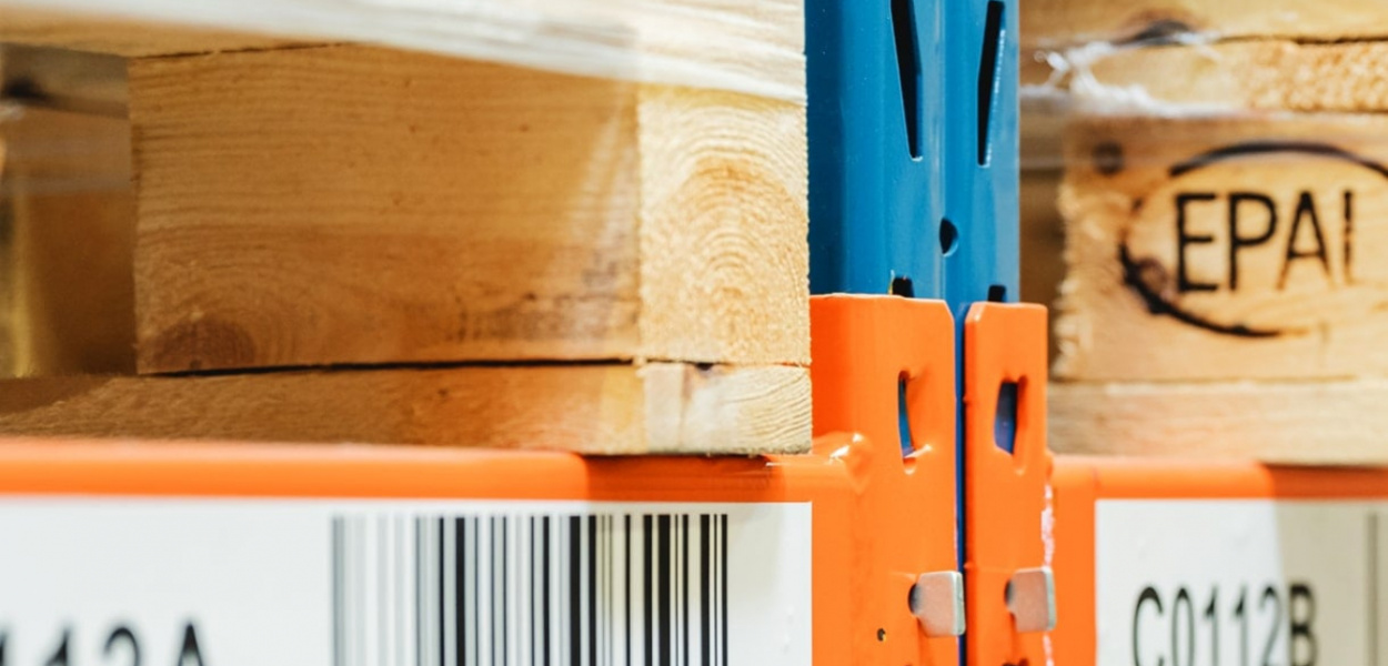 Regały paletowe jako podstawowe wyposażenie magazynu