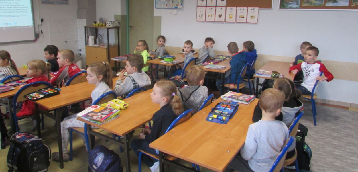  Rozpoczęła się przerwa świąteczna. Dzieci w szkole mają wolne ponad 2…