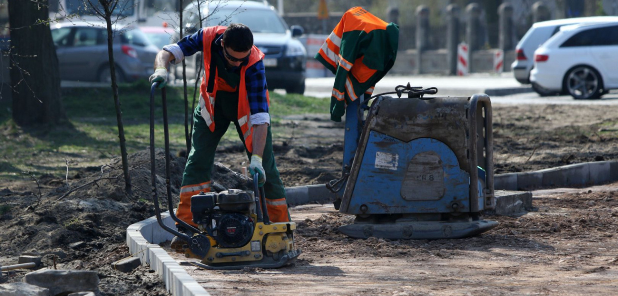  Wahadło znów na Kilińskiego. Trwają prace. Co z przebudową mostu i…