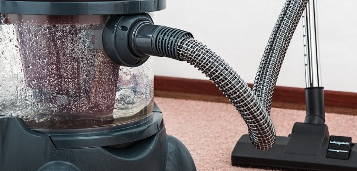 Do jakich czynności przydaje się odkurzacz wodny?