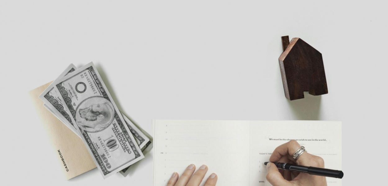 Jak przygotować deklarację podatkową związaną z nieruchomością?