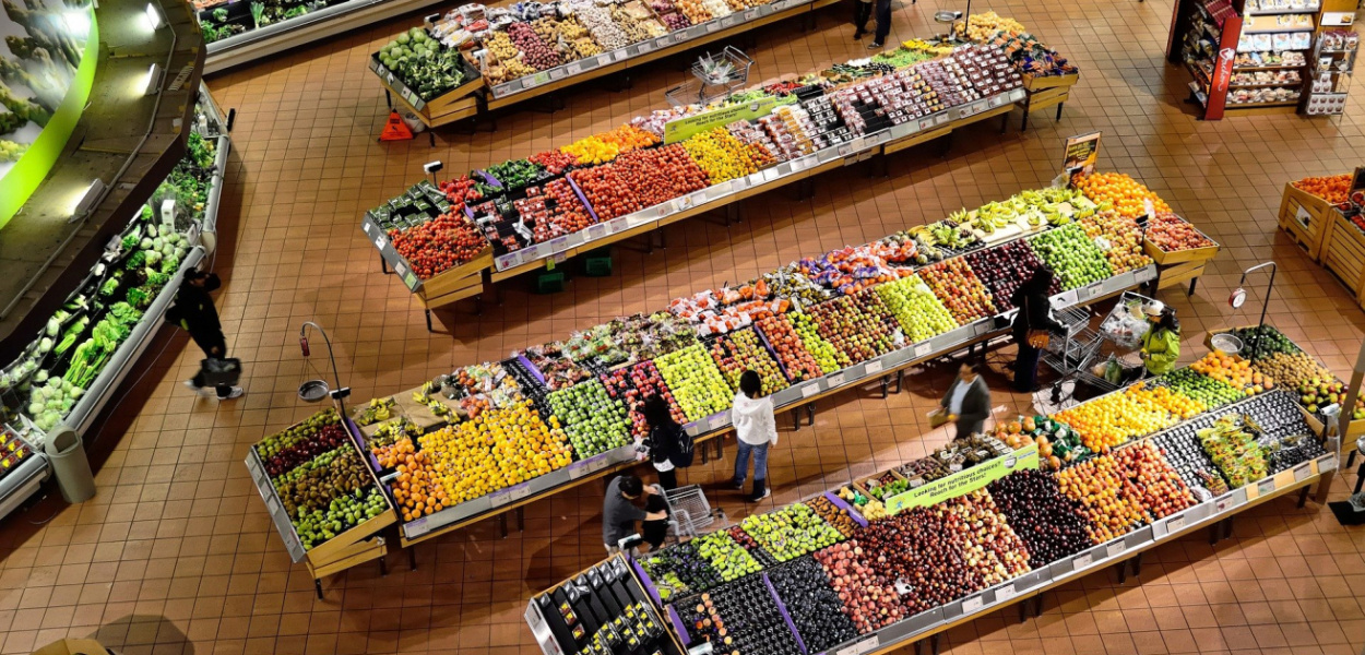 Wymiana oświetlenia w sklepie na lampy LED