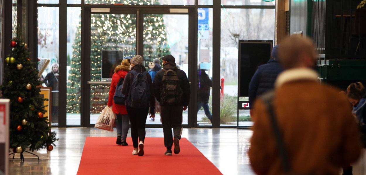 Ograniczenia po świętach. Jakie sklepy będą otwarte?