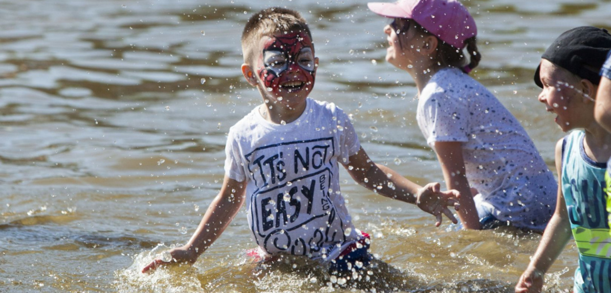 Jak spędzić Dzień Dziecka? Kawa i ciastko w ogrodzie, talony na lody i…