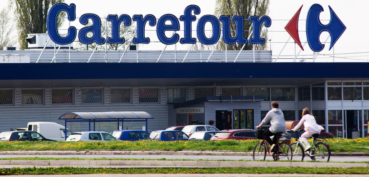 Stock, Champion, Carrefour i...  Nie będzie Carrefoura na Bugaju?