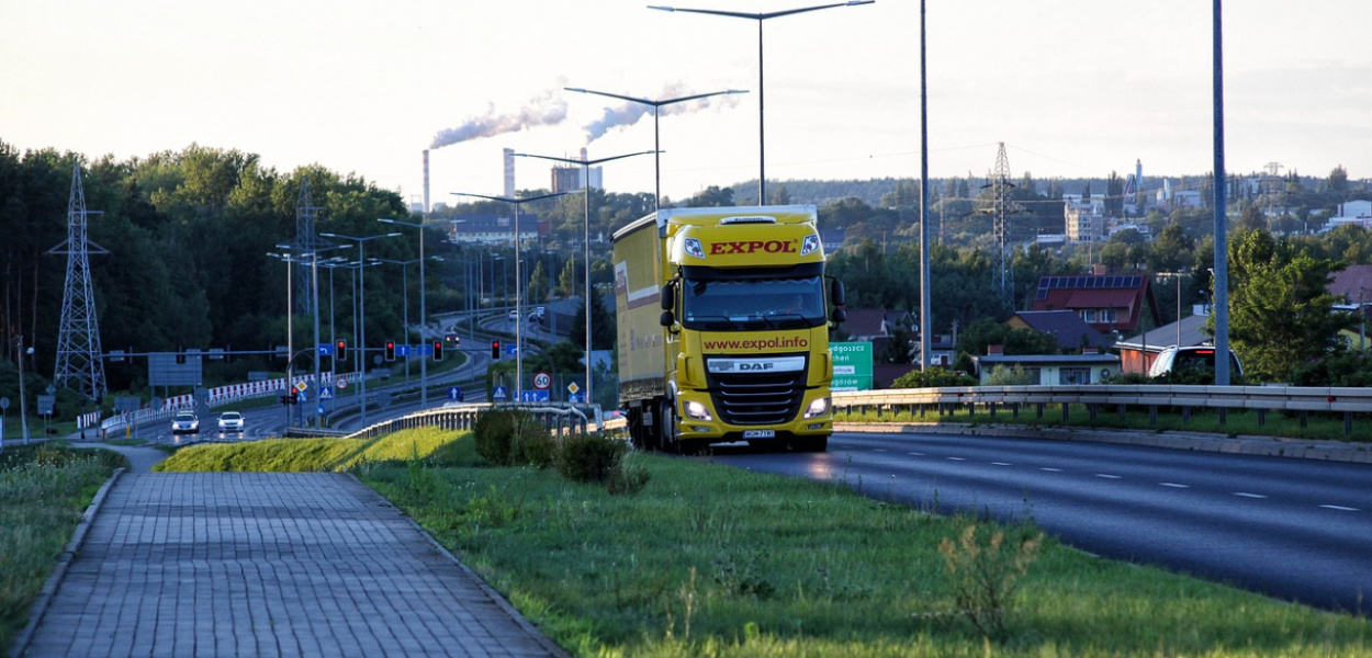 Transport kabotażowy. Co warto o nim wiedzieć?