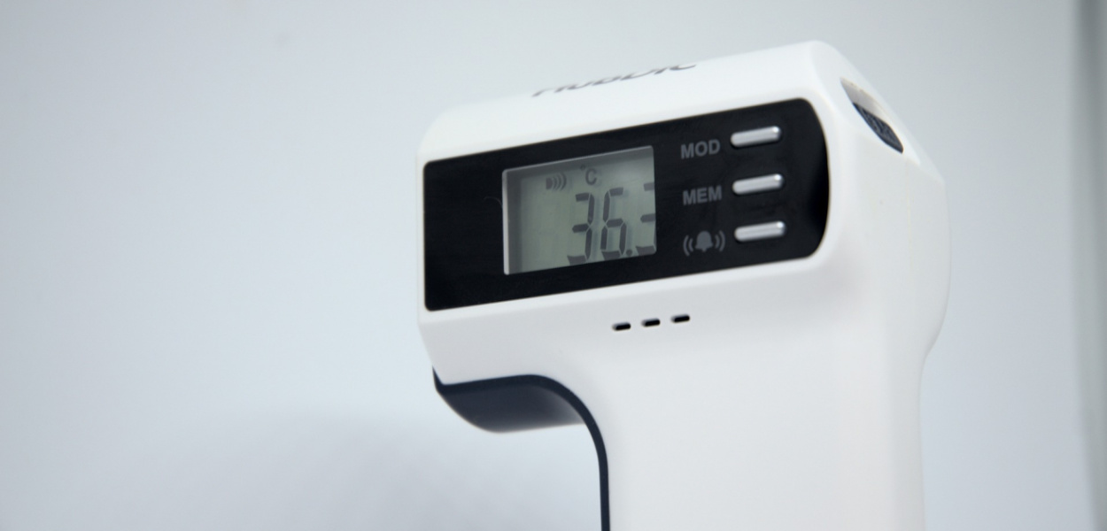 Czy elektroniczny termometr bezdotykowy to dobry wybór?