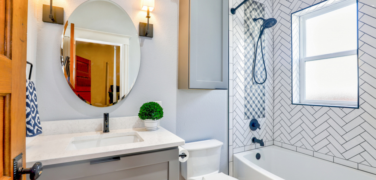 Czy warto robić sufit podwieszany w łazience?