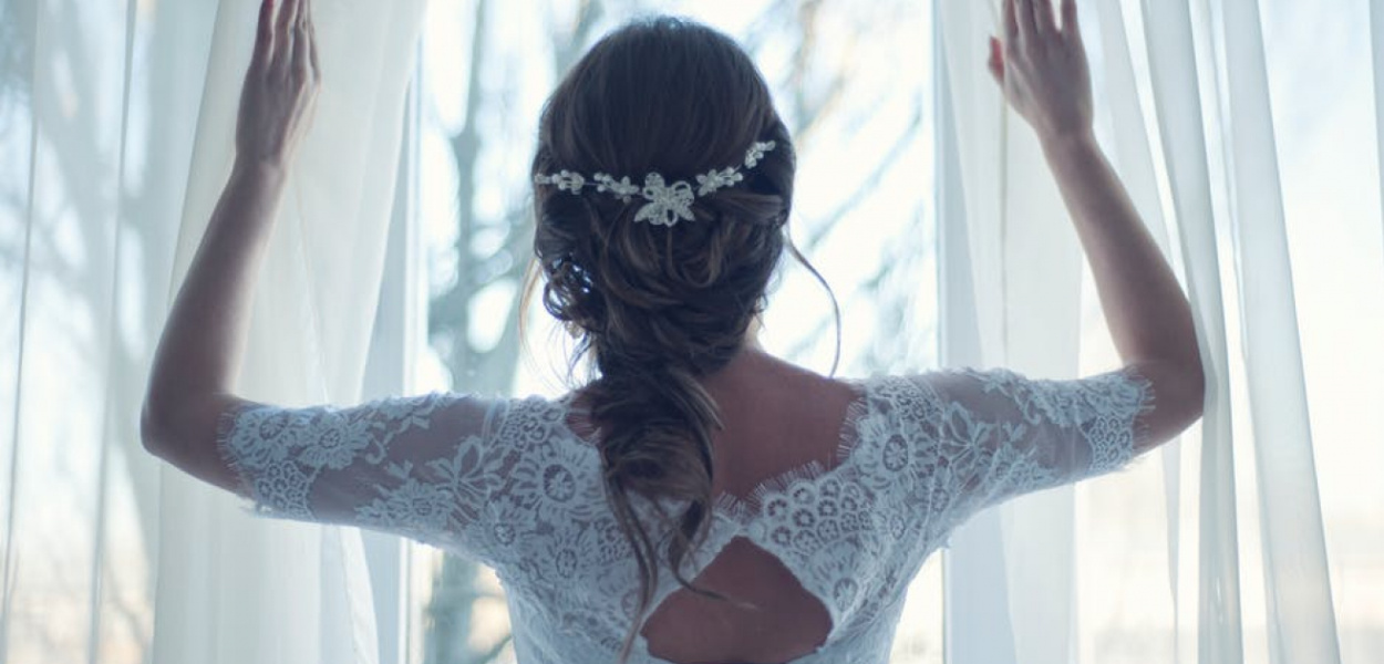 Salon sukien ślubnych - jak znaleźć idealne miejsce dla panny młodej?