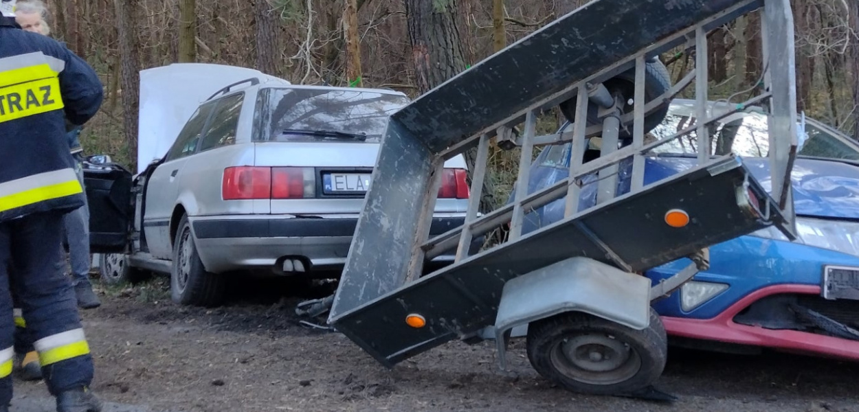  Chwilowa utrata przytomności mogła być przyczyną zderzenia. Dwa auta…