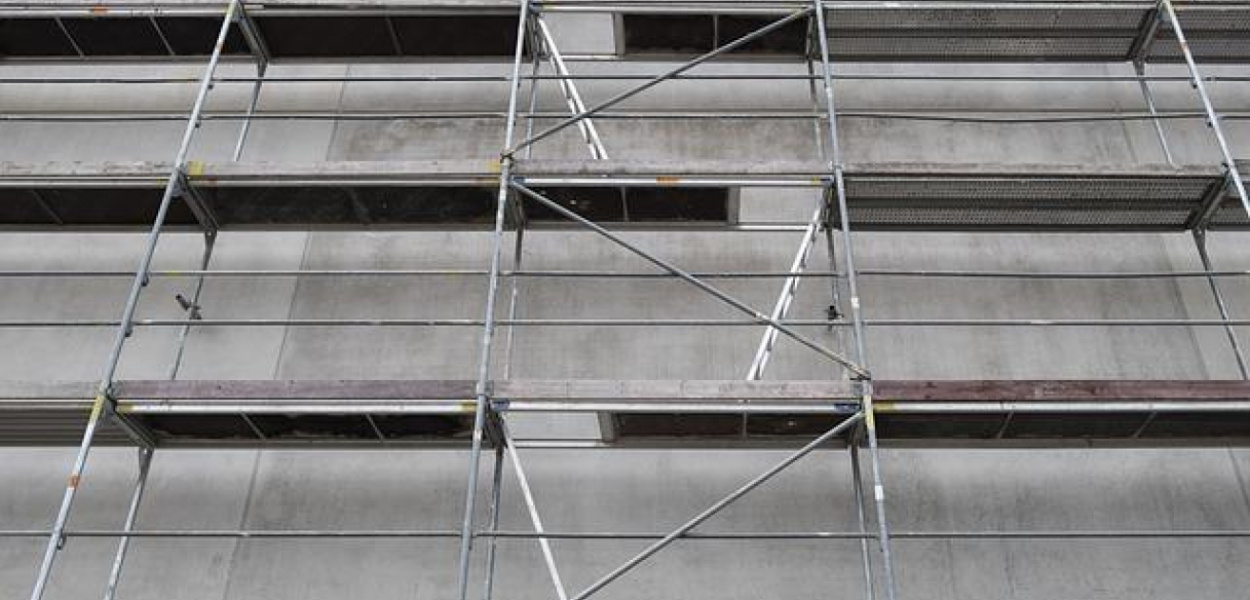 Maszynka do styropianu niezastąpiona przy ocieplaniu elewacji