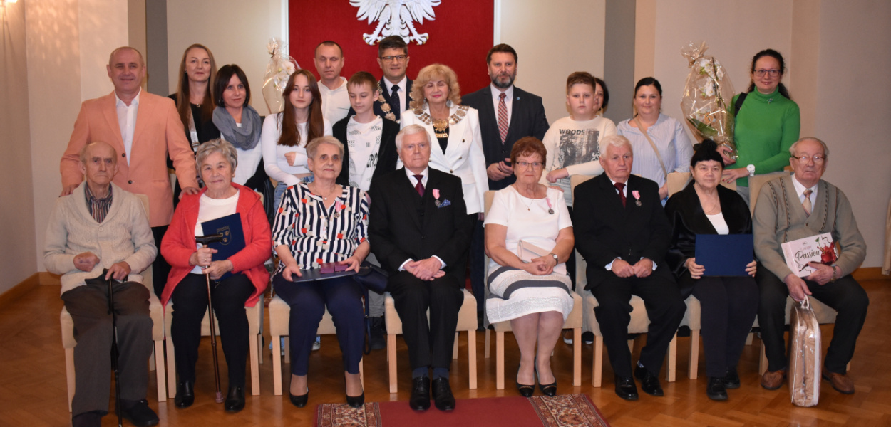  Diamentowe i złote gody świętowały cztery pary. Pabianiczanie odebrali…