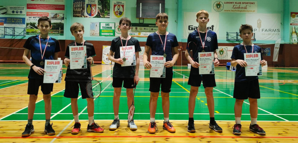  Nie było mocnych na Kacpra Grabarza i Jakuba Krupowczyka. Młodzicy Korony…