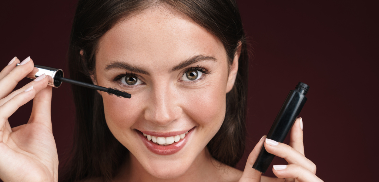  Perfekcyjny makijaż oczu - czego powinnaś oczekiwać od dobrego tuszu do…