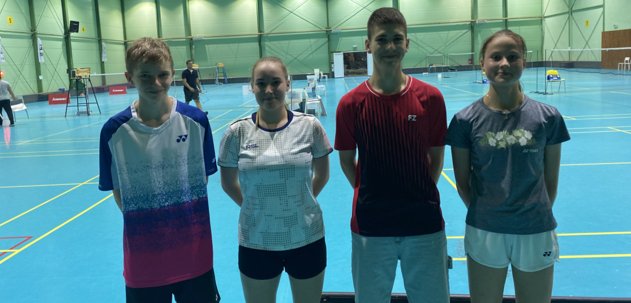 Trzy medale na Słowacji. Udany start badmintonistów Korony