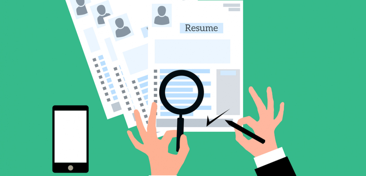 Jak stworzyć skuteczne CV - darmowy Kreator czy profesjonalne narzędzia?