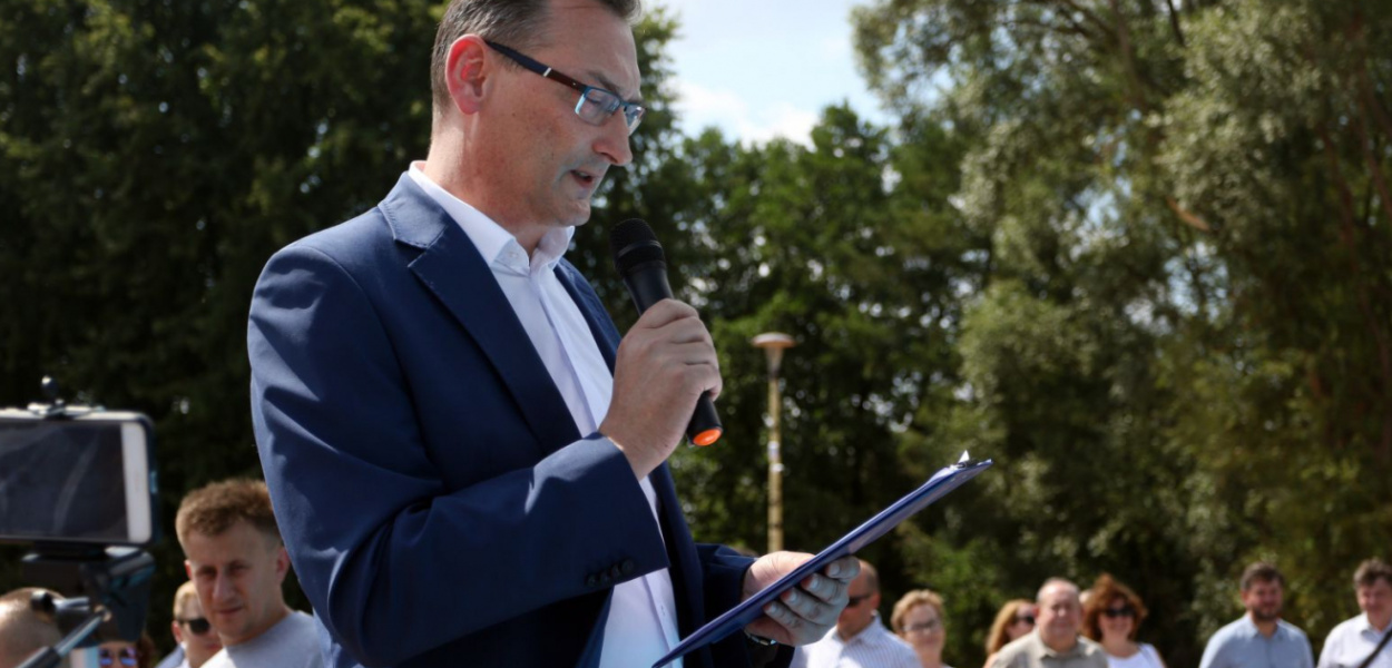  Piotr Adamski zwolniony z posady dyrektora Miejskiego Ośrodka Sportu i…