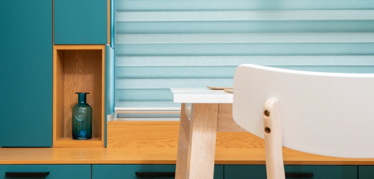 Jakie osłony okienne wybrać do biura?