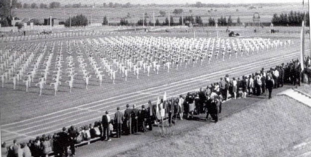 księga jubileuszowa "100 lat Pabianickiego Towarzystwa Cyklistów"